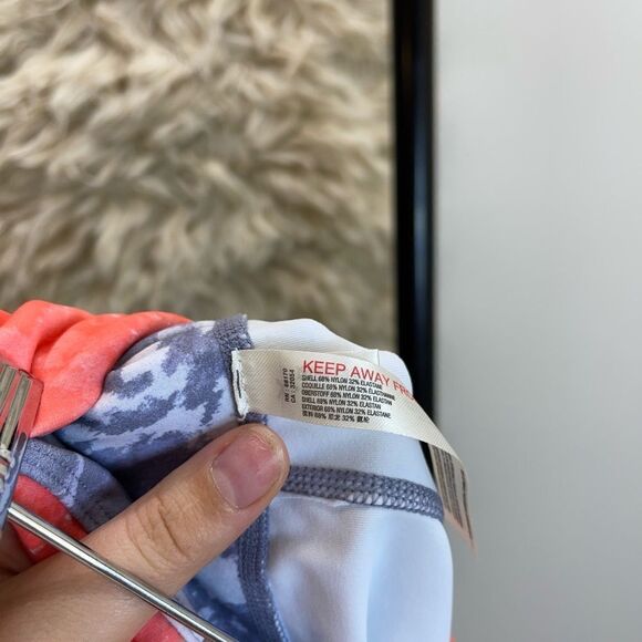 NWT Free People High-Rise Ankle Printed Wave Rider Leggings - Picture 9 of 14